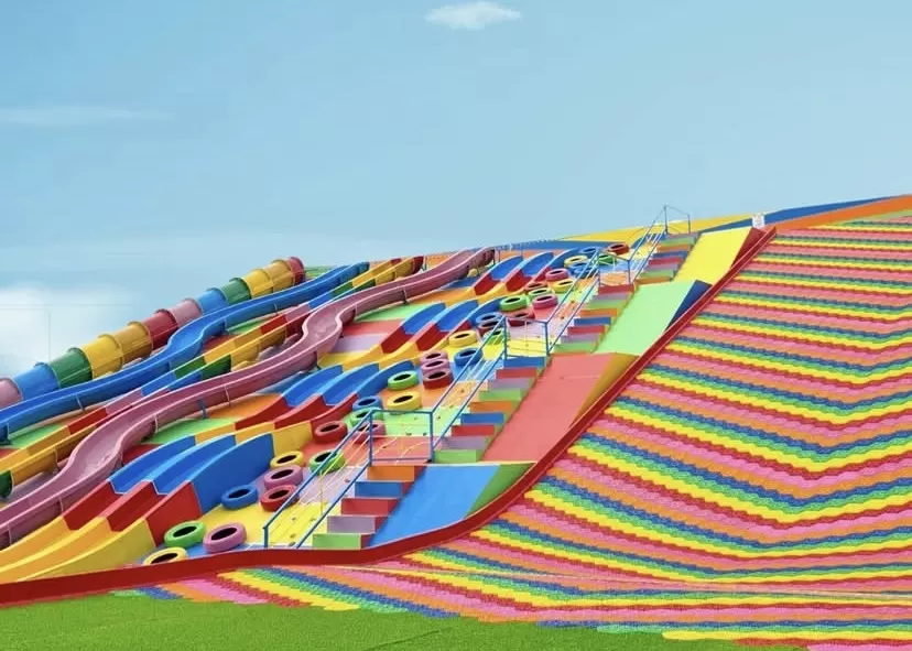 Playground Raksasa